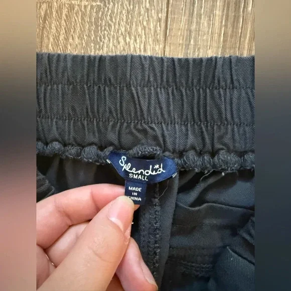 Splendid Women’s Dark Black Gray Camo Print Joggers Size Small Silky - Picture 3 of 5